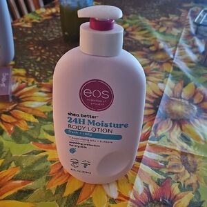 eos Shea Better 24H Moisture Body Lotion - Light Pink